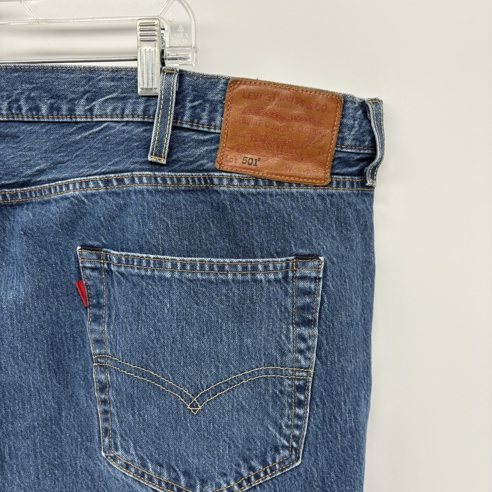 Levis Premium 501 Jeans Blue Denim Pants Med Wash Button Fly Men  50X30‎ (48X28)